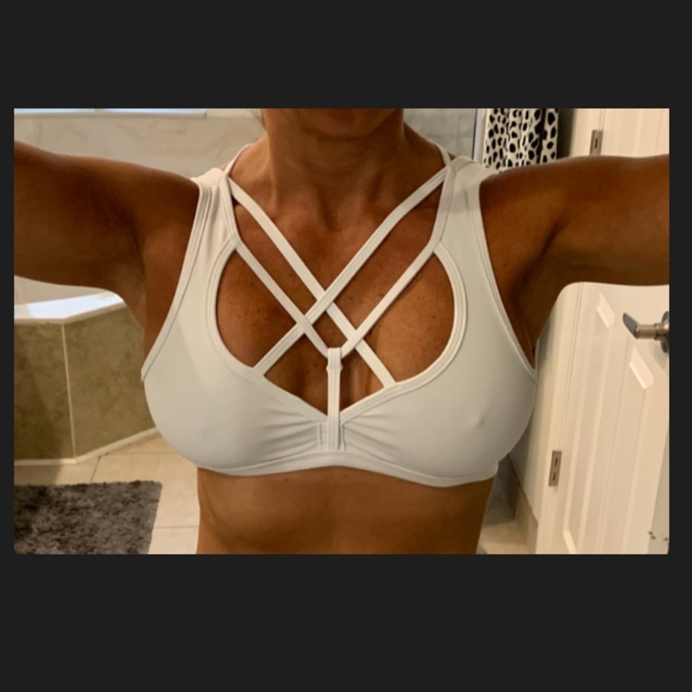 Like new! Strappy sports bra white. Label removed